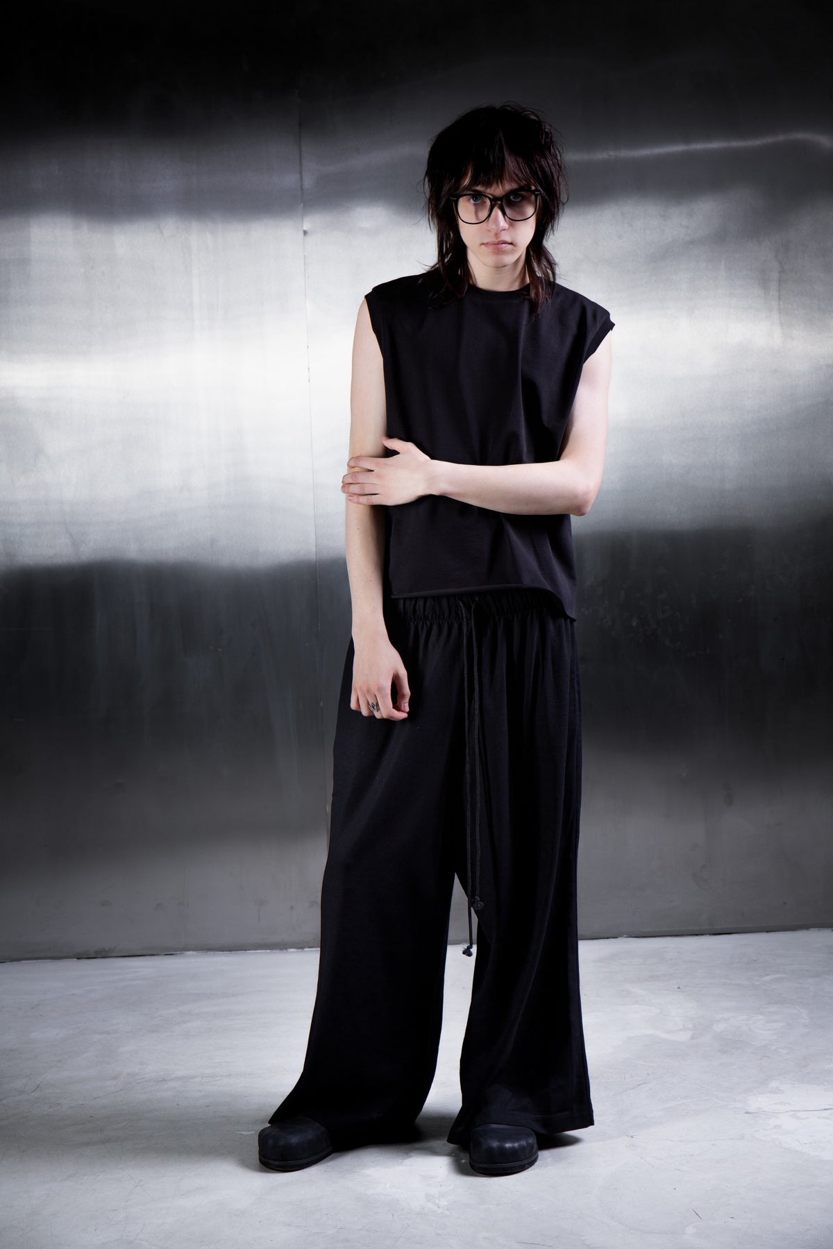 BASE Tank top czarny