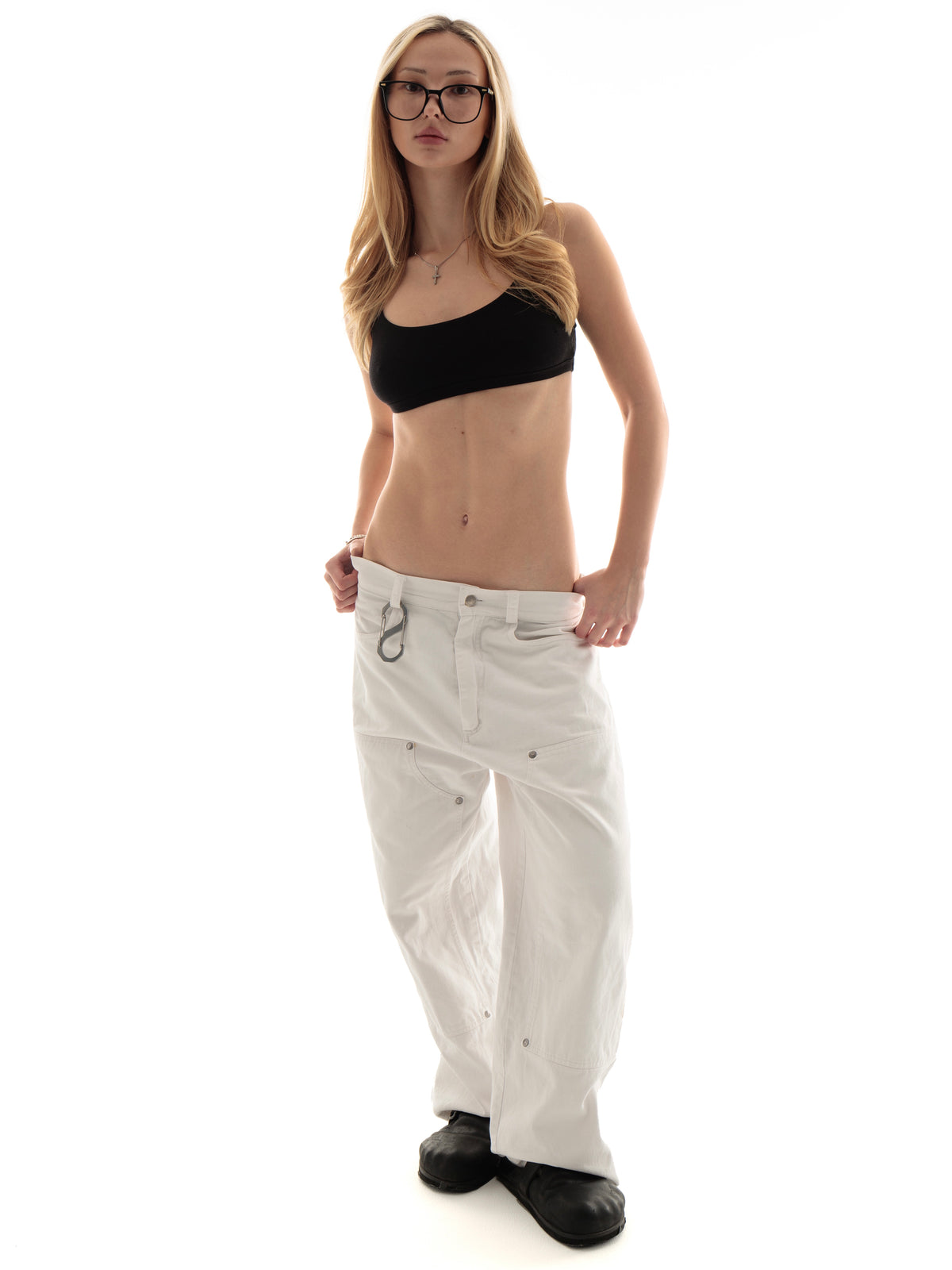 “uniform” jeans white