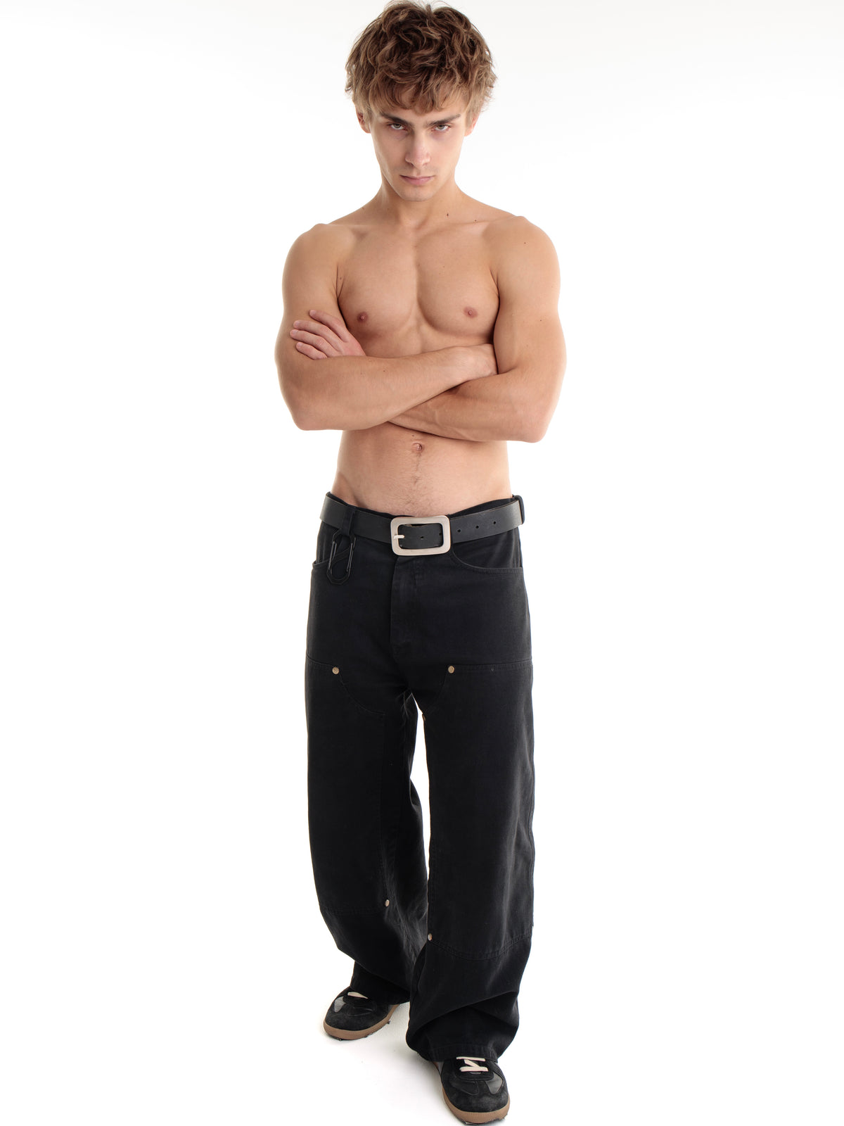 “uniform” jeans black