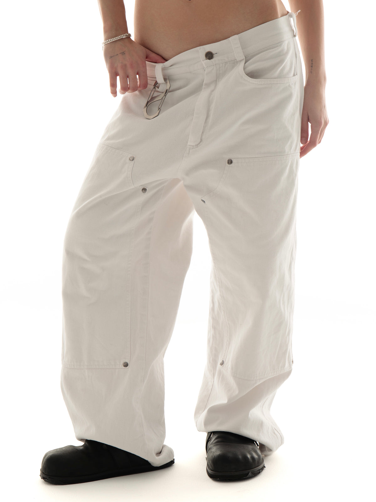 “uniform” jeans white
