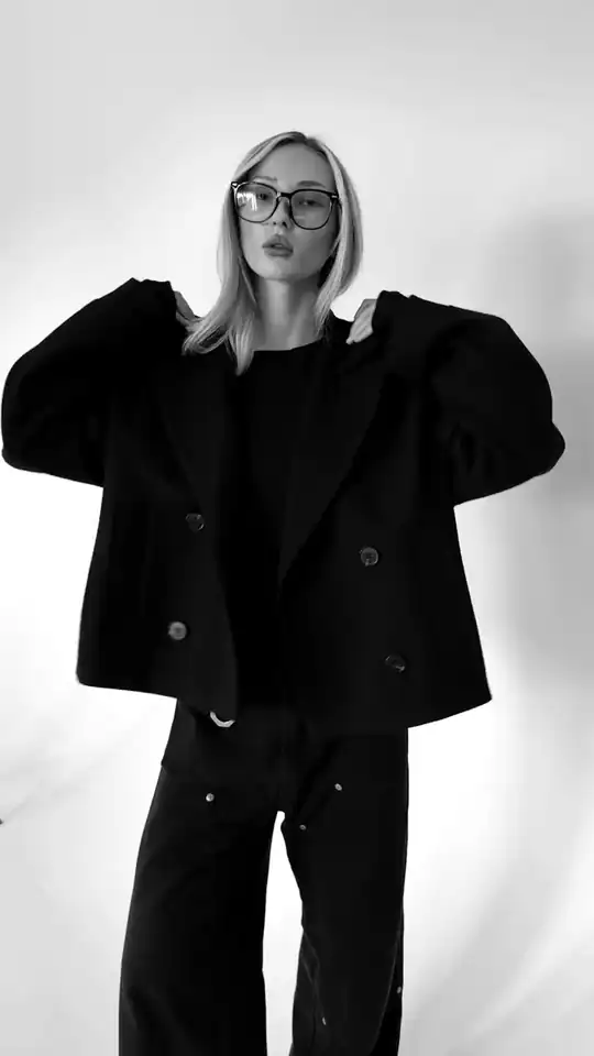 FW26 Circle detail film